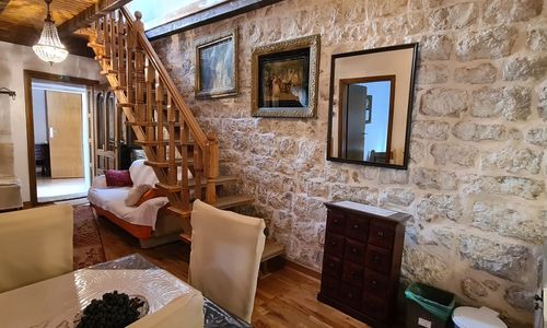 House Old town stone house Stari Grad