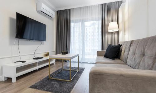 Golden Apartments – Mennica Residence #242 Warszawa