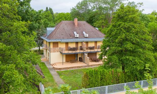 Villa Apartman - Hotel OTP Balatonszemes