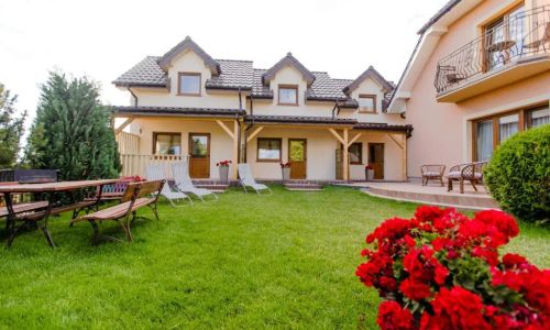 Domki i Pokoje Wisienka Rewal