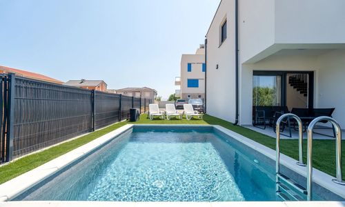 Nebo Luxus - Premium Vacation Home Wind Privlaka