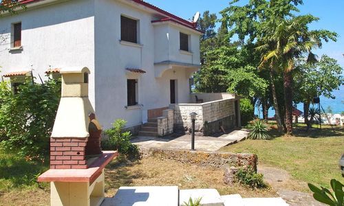 Apartman Azzurra Njivice