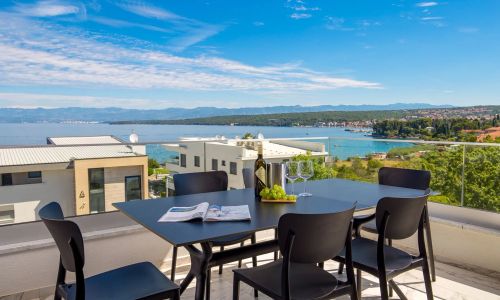 Luxury Penthouse Apartment Malinska