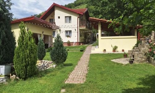 Casa de vacanță Tata și Fiul Orșova