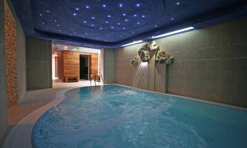 Tornácos Hotel Hegykő