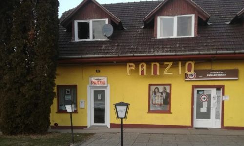 Fekete Macska Vendégház Tata