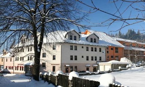 Wellness Hotel Tyrapol Oravská Lesná