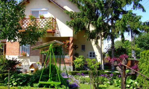 Czanek Apartman Komárom
