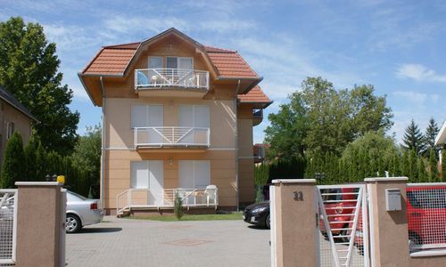 Árnyas Apartmanház Balatonlelle