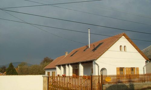 Hegyalja Gyöngyszeme Vendégház Rátka