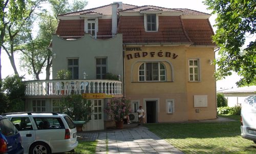 Napfény Hotel Balatonvilágos