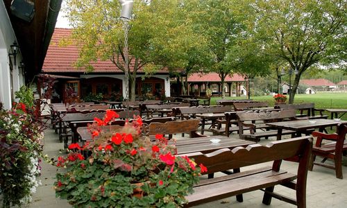 Tanyacsárda Csárda Panzió Felsőlajos
