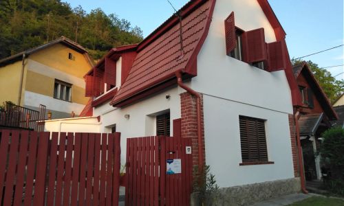Két Lotti Ház Zebegény