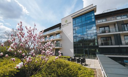 Imola Hotel Platán Eger