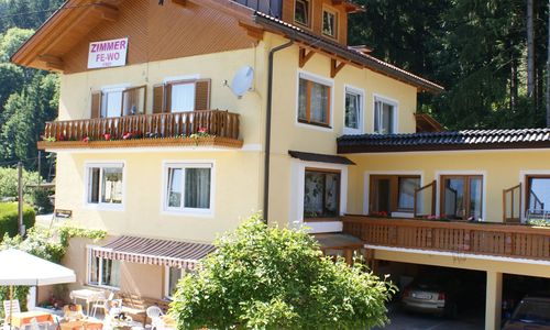 Frühstückspension & FEWO Blasge Bodensdorf