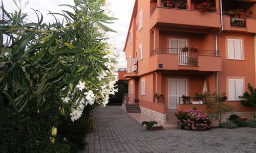 Apartmani Juran Sukošan