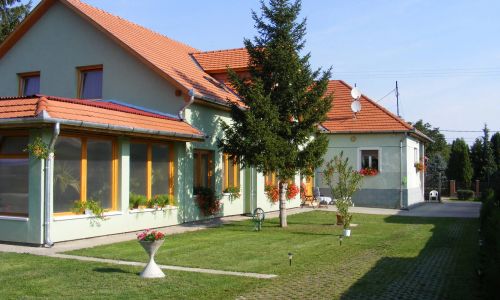 Tünde Vendégház Bernecebaráti