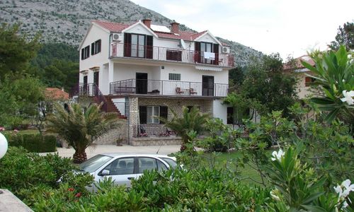 Apartmani i Sobe Luka Starigrad Paklenica