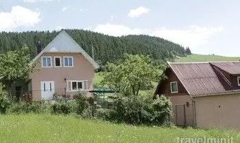 Pensiunea Sándor Izvoru Mureșului