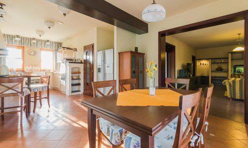 Villa Corvina Győrújbarát