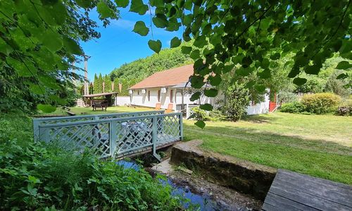 Huta-patak Vendégház Vágáshuta