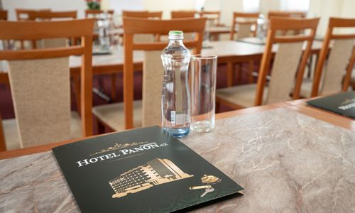 HOTEL PANON Hodonín