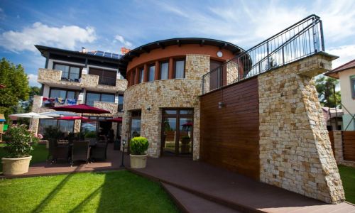 Pole Position Beach Hotel Balatonszárszó