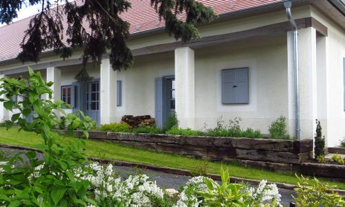  Bagolyvár Fogadó - Újfalusy Márton Vendégház Zirc