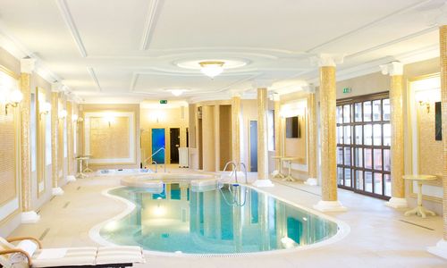 Forgách Kastély Hotel Mándok