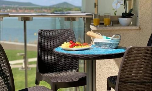 Laura Apartman Velence
