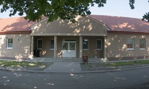 Sulyom Ifjúsági Szálló Géberjén
