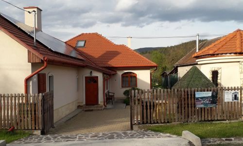 Csenkő-Pataki Vendégház Telkibánya