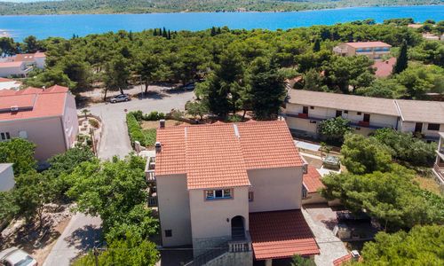 Apartmanok A Tenger Mellett Pirovac, Sibenik - 6280 Pirovac