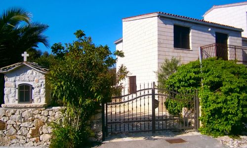 Apartmanok Parkolóhellyel Rogoznica - 7541