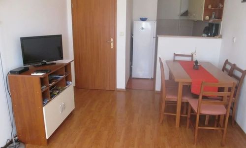 Apartmanok Parkolóhellyel Kastel Stafilic, Kastela - 11006 Kaštel Štafilić