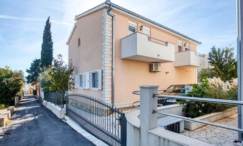 Apartmanok A Tenger Mellett Rogoznica - 2895