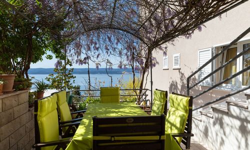 Apartmanok Parkolóhellyel Mimice Omis - 2805