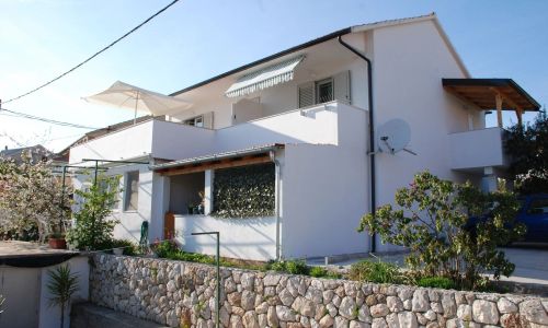 Apartmanok és Szobák Parkolóhellyel Hvar - 13161