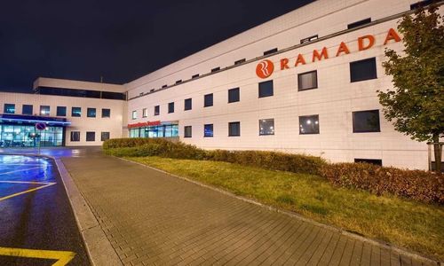 Ramada Airport Hotel Praha