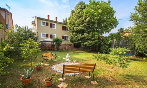 Apartmanok Gyermekes Családok Részére Valbandon, Fazana - 11601 Valbandon
