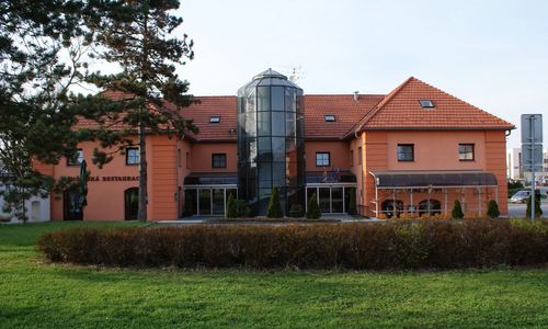 Zámecký hotel Zlatý Orel Hranice