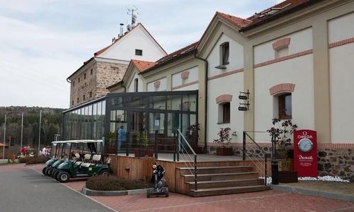 Greensgate Hotel Dýšina