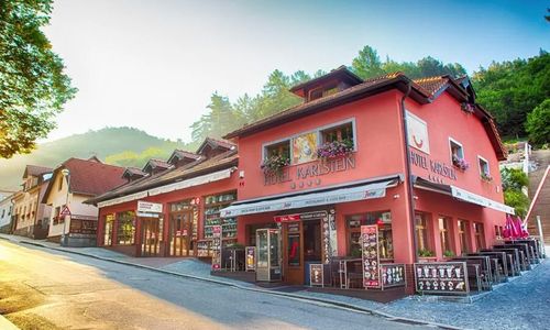 Hotel Karlštejn