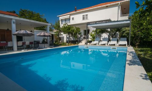 Apartmanok Családok Részére Medencével Orebic, Peljesac - 14644 Orebić