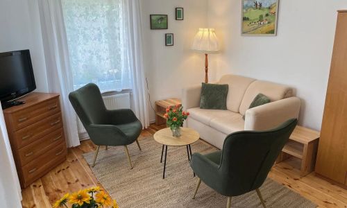 Domek Młodości z Ogrodem Augustów