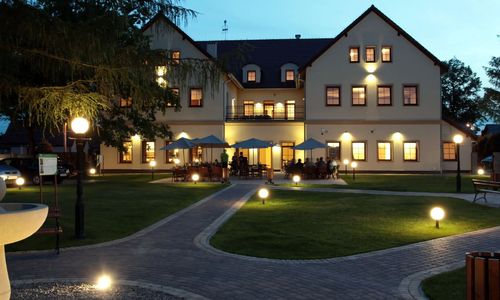 Hotel & Restauracja Modrzewiowy Dwór Gliwice