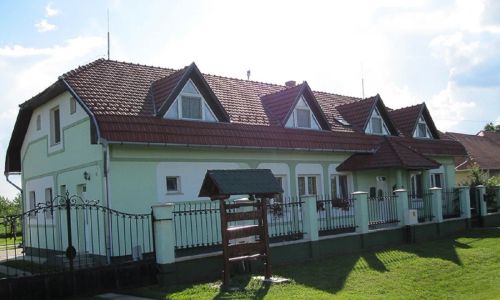 Pegazus Szálláshely És Étterem Dombegyház