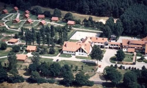 HOTEL BUKOWY DWOREK **** Gronów