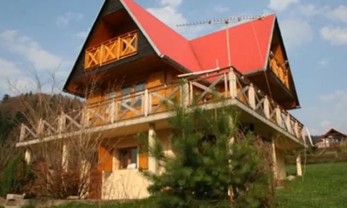 Domek w Bystrem koło Baligrodu Bystre