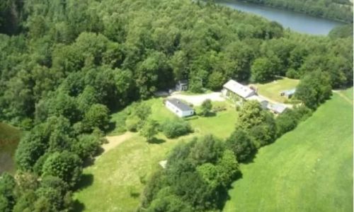 GOSPODARSTWO AGROTURYSTYCZNE  LOBELIA  Bytów